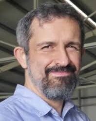 Prof. dr. sc. Damir Stanzer na PBF-u Sveučilišta u Zagrebu razbija medijske manipulacije i neistine ekonomskih stručnjaka o plaćama u Hrvatskoj te objašnjava zašto usporedba plaća u privatnom i javnom sektoru uopće nije moguća